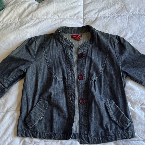 Women's Forever 21 Denim Jacket - Picture 1 of 8